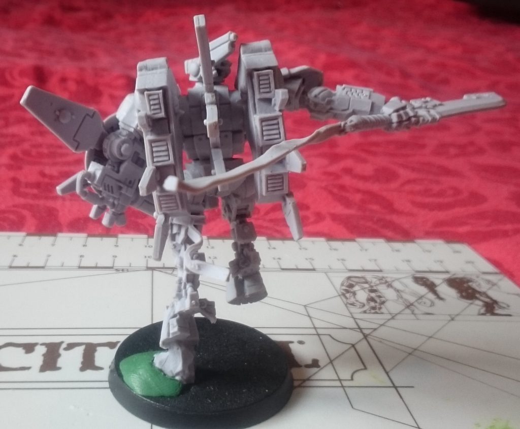Commander Farsight, Rear